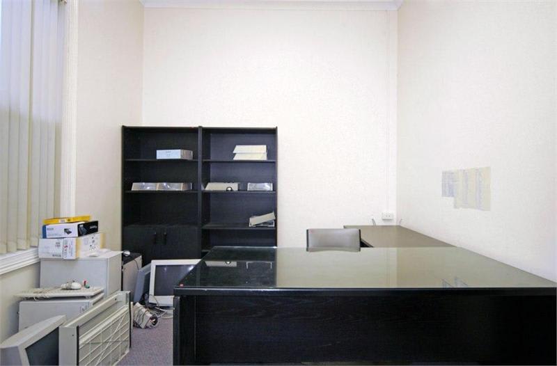 Click to view all images 479 Port Road Croydon SA 5008 - Image 3