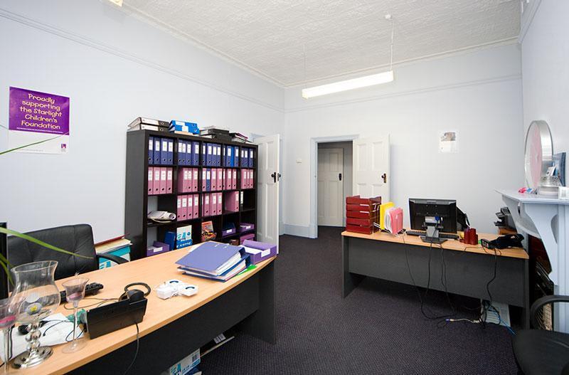 Click to view all images 68a Fullarton Road Norwood SA 5067 - Image 2