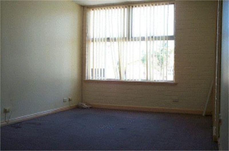 Click to view all images 5 Ford St Greenacre NSW 2190 - Image 2