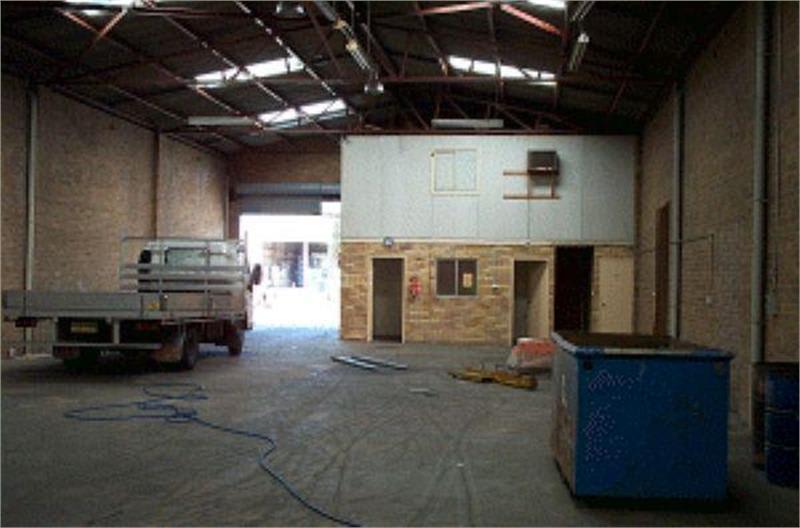 Click to view all images 5 Ford St Greenacre NSW 2190 - Image 3