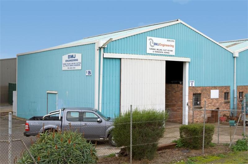 Click to view all images Unit 1/18 Staite Street Wingfield SA 5013 - Image 2