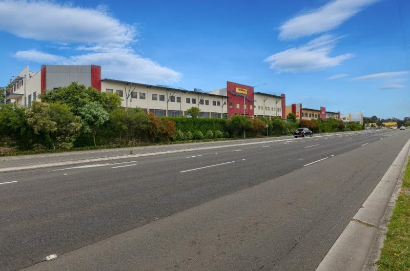 Click to view all images 2/5 Burra Pl Shellharbour City Centre NSW 2529 - Image 1