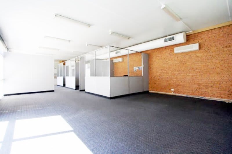 Click to view all images Smithfield NSW 2164 - Image 3