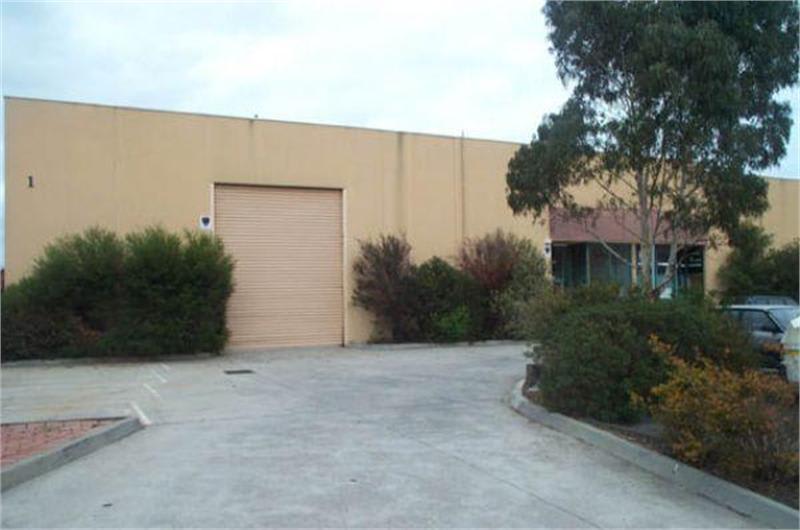 Click to view all images 1/136 Cochranes Road Moorabbin VIC 3189 - Image 1