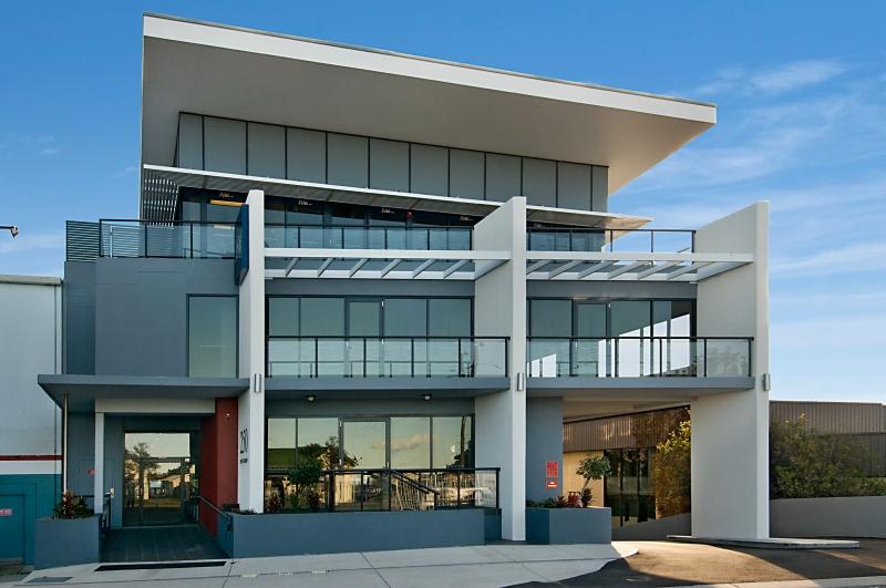 Click to view all images Suite 4c/250 Pacific Highway Charlestown NSW 2290 - Image 1