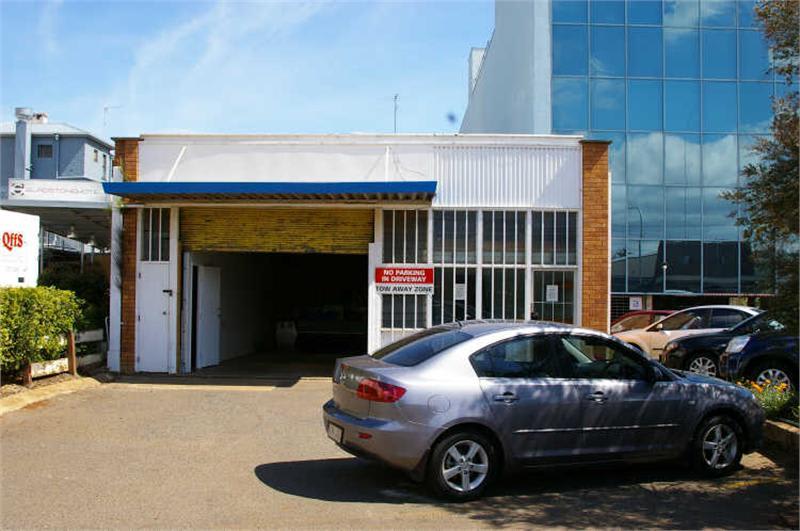 29 Annand Street Toowoomba QLD 4350 - Image 2