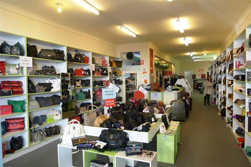 Click to view all images 24 Puckle Street Moonee Ponds VIC 3039 - Image 2