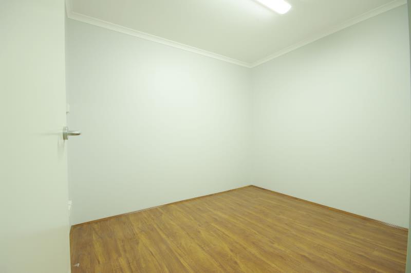 Click to view all images Suite 1/8-10 Ironbark Avenue Camden South NSW 2570 - Image 3