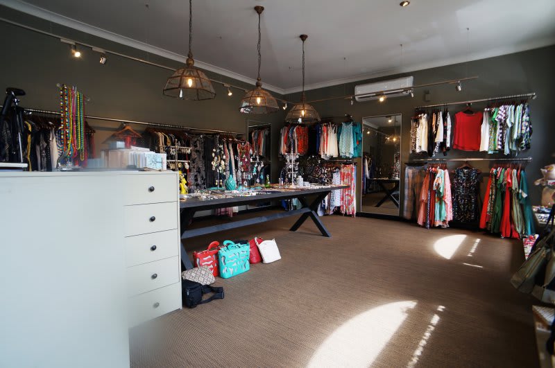 Click to view all images Shop 3, 128 Queen Street Woollahra NSW 2025 - Image 2