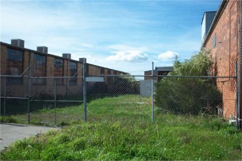 Click to view all images 8-10 Lennox Street Moorabbin VIC 3189 - Image 2
