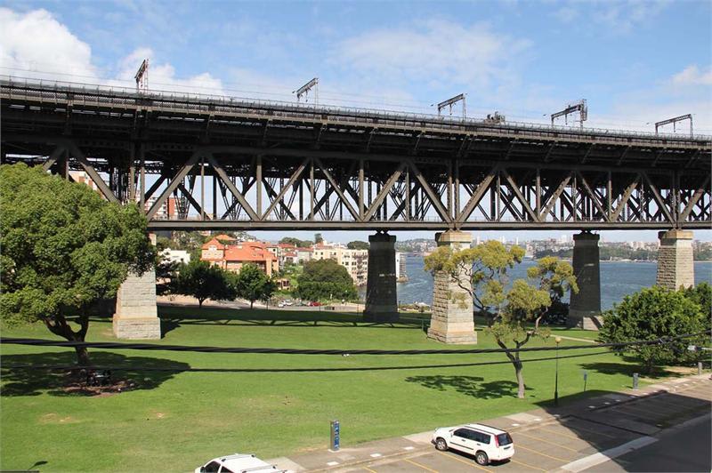 Click to view all images 26 Alfred Street Milsons Point NSW 2061 - Image 1