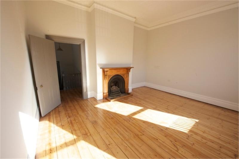 Click to view all images 309 Racecourse Road Flemington VIC 3031 - Image 2