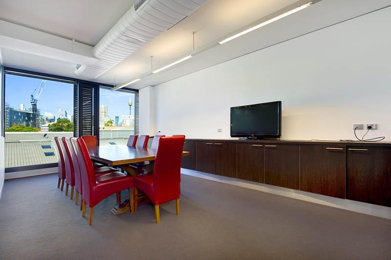 Click to view all images Pyrmont NSW 2009 - Image 1