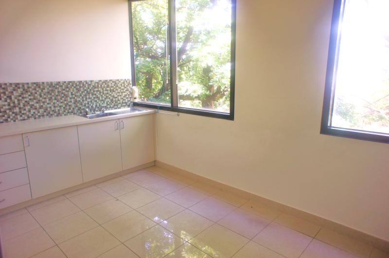 Click to view all images 1/1008 Doncaster Road Doncaster East VIC 3109 - Image 2