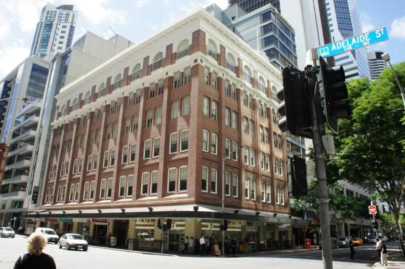 Click to view all images Brisbane City QLD 4000 - Image 1
