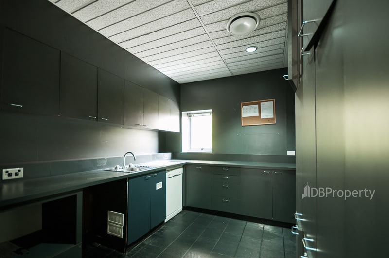 Click to view all images Whole Tena/59 Buckingham Street Surry Hills NSW 2010 - Image 3