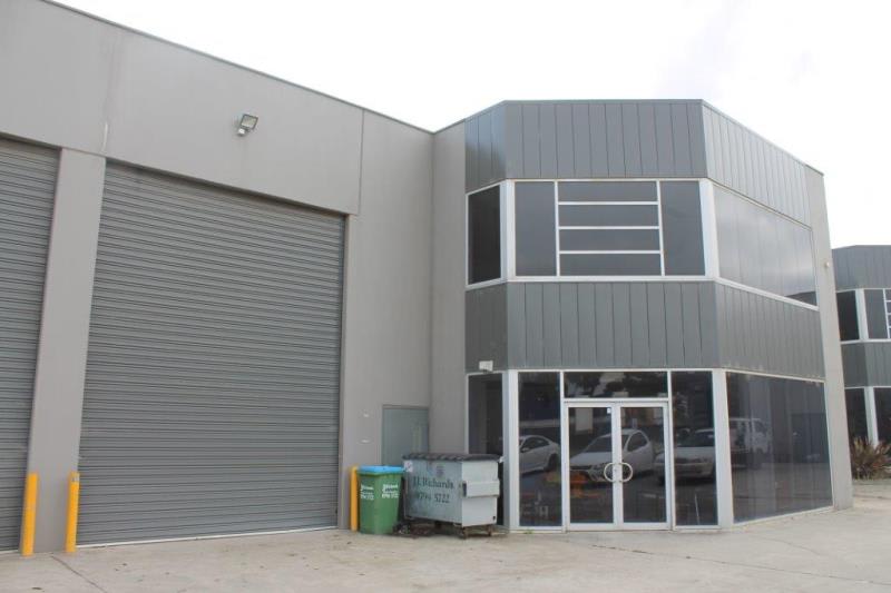 Click to view all images Unit 2/5 Berends Drive Dandenong VIC 3175 - Image 1