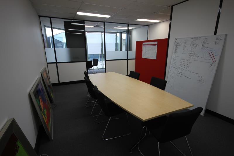 Click to view all images Suite 6/214-216 Bay Street Brighton VIC 3186 - Image 2