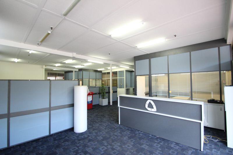 Click to view all images 5 Ferndell St South Granville NSW 2142 - Image 3