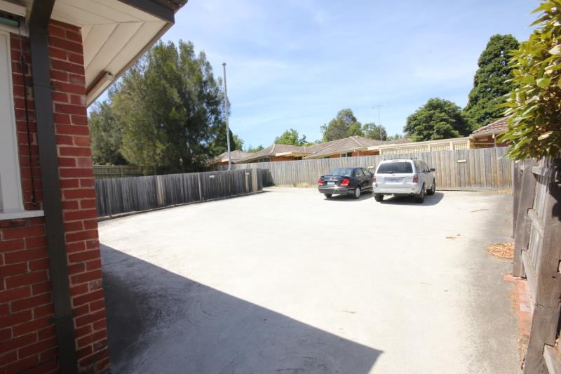 Click to view all images 356 Canterbury Road Surrey Hills VIC 3127 - Image 2