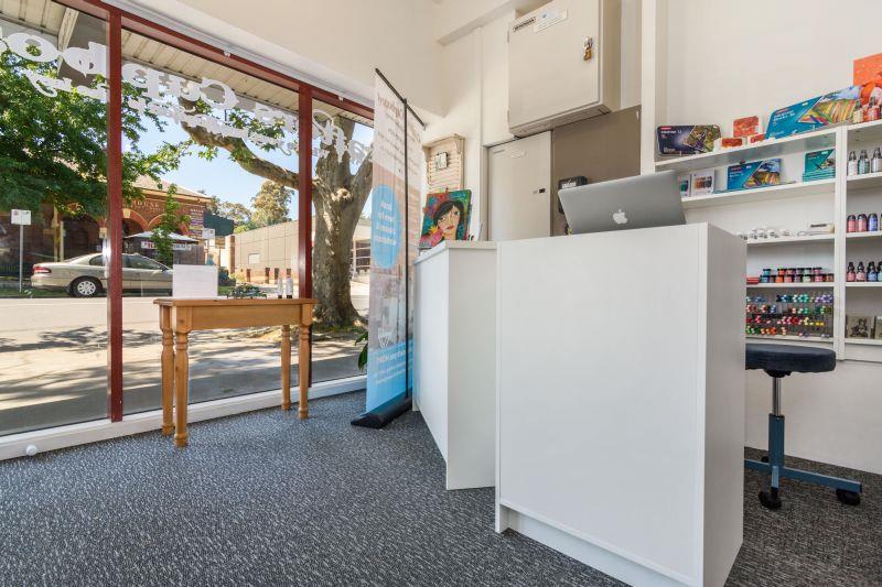 Click to view all images Shop/4 Gloucester Avenue Berwick VIC 3806 - Image 2