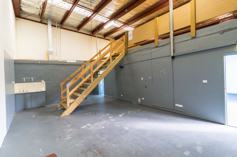 Click to view all images 32/260 Wickham Road Moorabbin VIC 3189 - Image 3