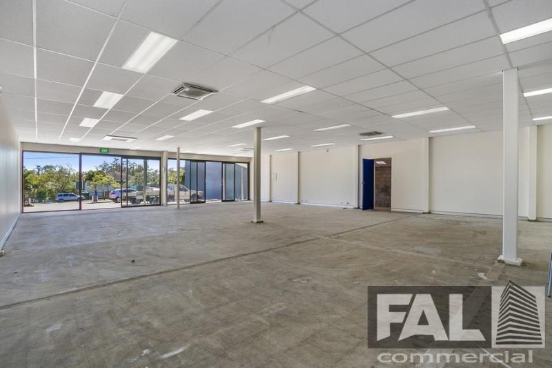Click to view all images Shop 1/92 Lincoln Street Oxley QLD 4075 - Image 2