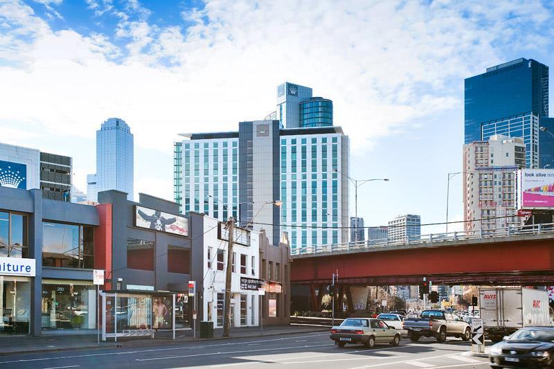 Click to view all images 530 City Road South Melbourne VIC 3205 - Image 2