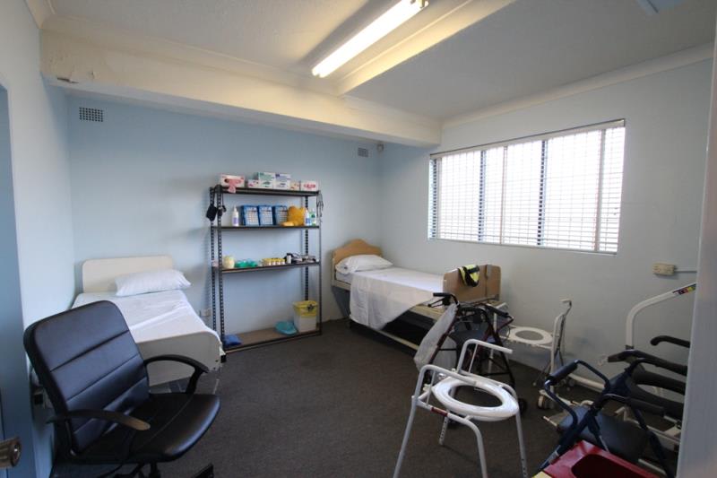 Click to view all images 371 - 373 Beamish Street Campsie NSW 2194 - Image 2