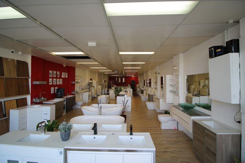 Click to view all images 211 Springvale Road Springvale VIC 3171 - Image 2