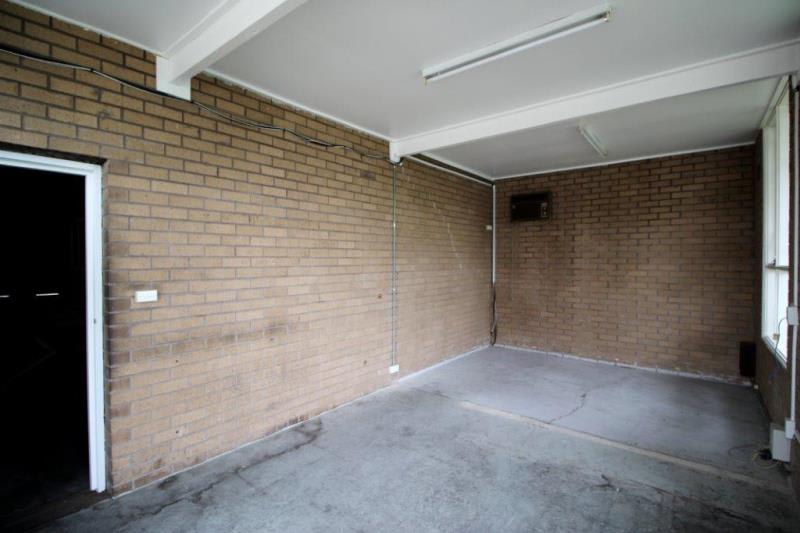 Click to view all images Unit 1/11 Lanyon Street Dandenong VIC 3175 - Image 2