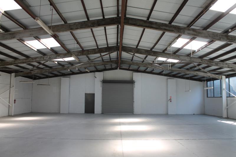 Click to view all images 3 Perkin Court Dandenong VIC 3175 - Image 2
