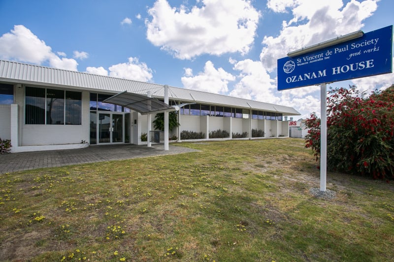 Click to view all images 17-21 Camden Street Belmont WA 6104 - Image 1