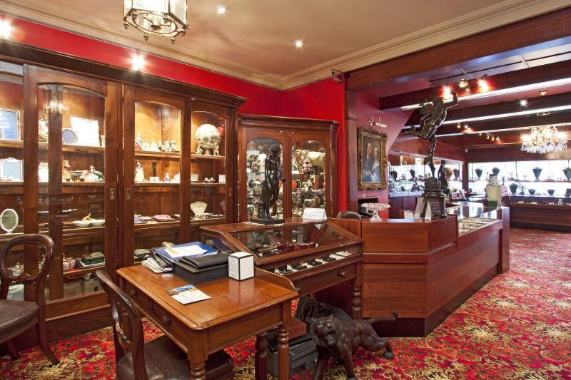 Click to view all images 627 Military Road Mosman NSW 2088 - Image 2