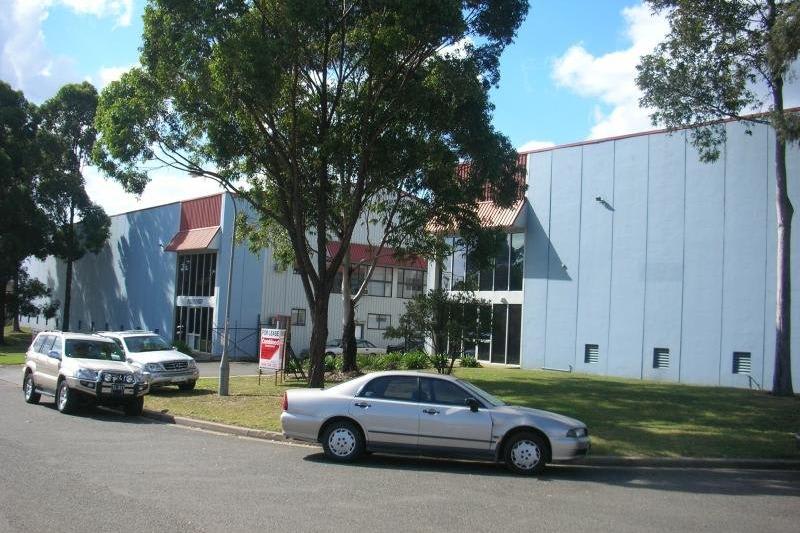 Click to view all images Minto NSW 2566 - Image 2