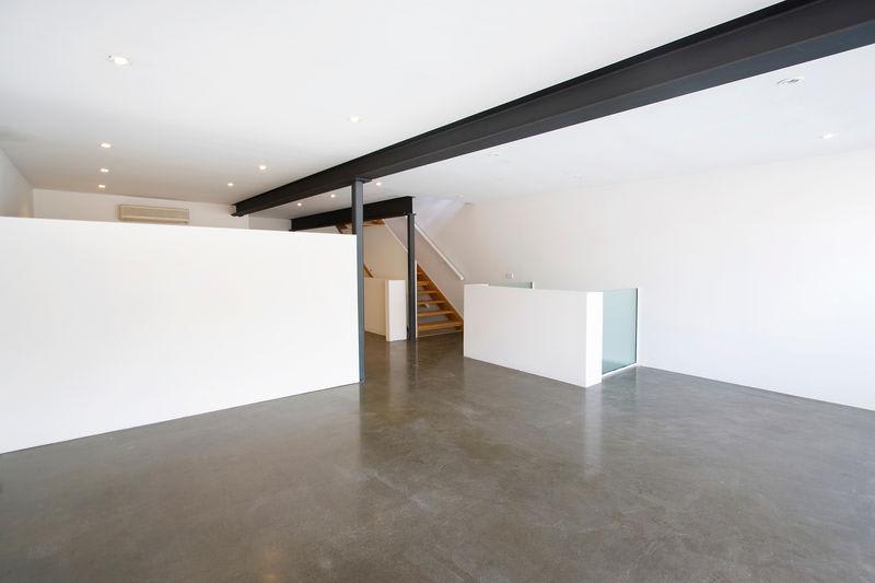 Click to view all images 5 Emerald Way South Melbourne VIC 3205 - Image 2