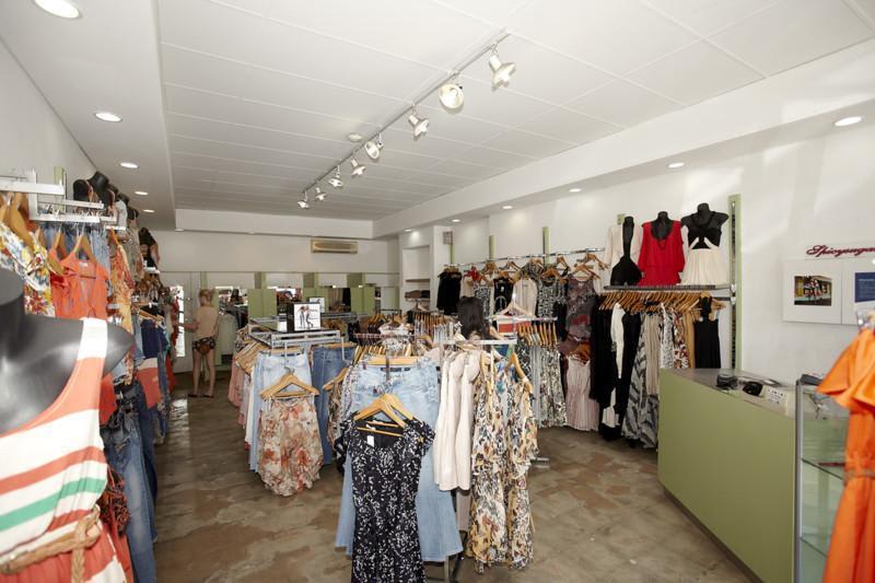 Click to view all images 118 Bridge Road Richmond VIC 3121 - Image 2