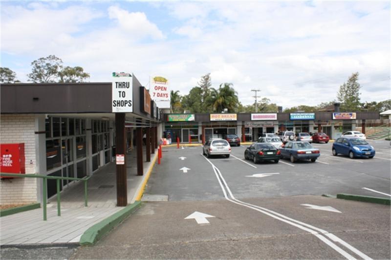 Click to view all images 1 Sarah Street Loganlea QLD 4131 - Image 2