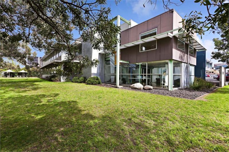 Click to view all images 30-40 Flockhart Street Abbotsford VIC 3067 - Image 3