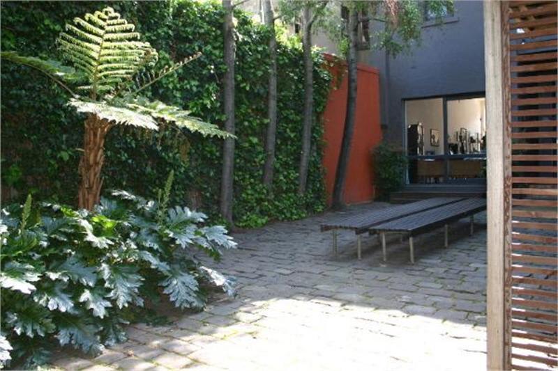 Click to view all images 113 Grey Street St Kilda VIC 3182 - Image 3