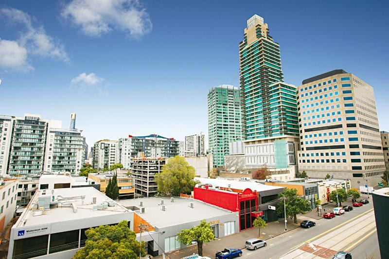 Click to view all images 39 Park Street South Melbourne VIC 3205 - Image 1