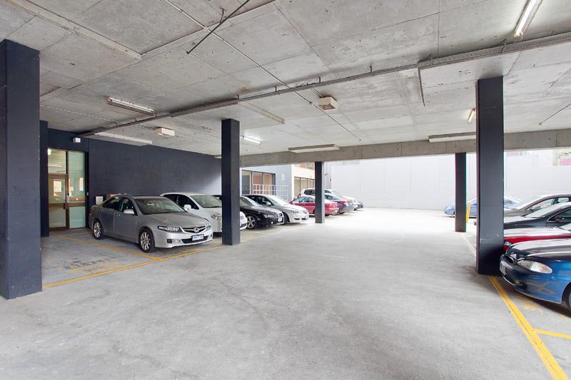 Click to view all images 39 Park Street South Melbourne VIC 3205 - Image 2