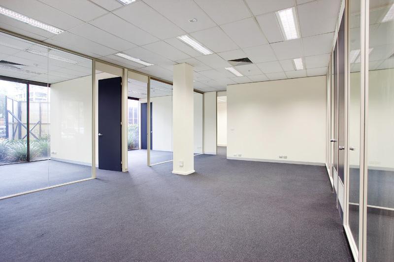 Click to view all images 39 Park Street South Melbourne VIC 3205 - Image 3