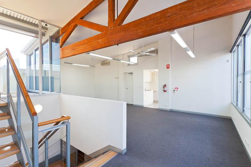 Click to view all images 23 Union Street South Melbourne VIC 3205 - Image 3