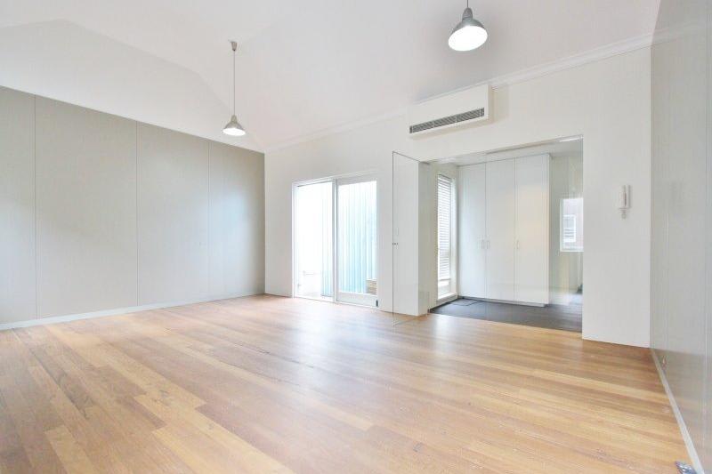 Click to view all images 4/44 Kellett Street Potts Point NSW 2011 - Image 1