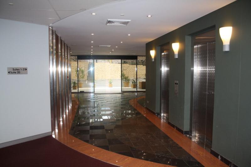 Click to view all images Belrose NSW 2085 - Image 2