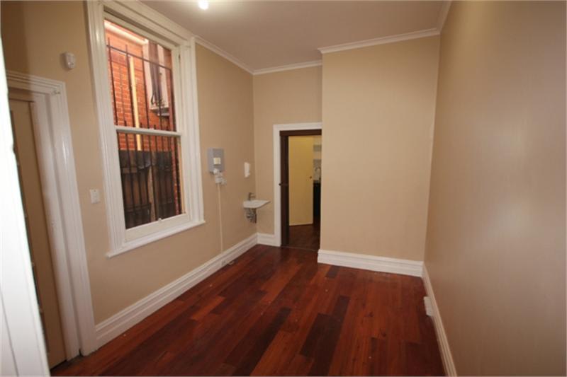 Click to view all images 195 Canterbury Road Canterbury VIC 3126 - Image 3