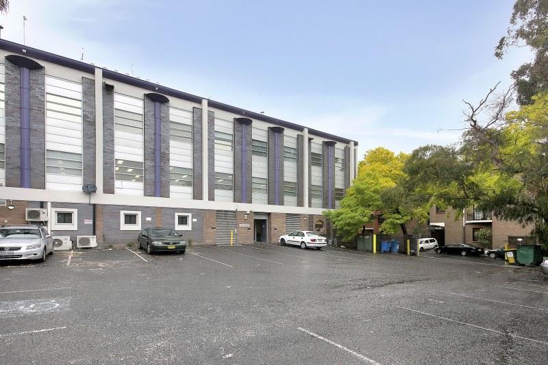 Click to view all images Level 1/140 Myrtle Street Chippendale NSW 2008 - Image 3