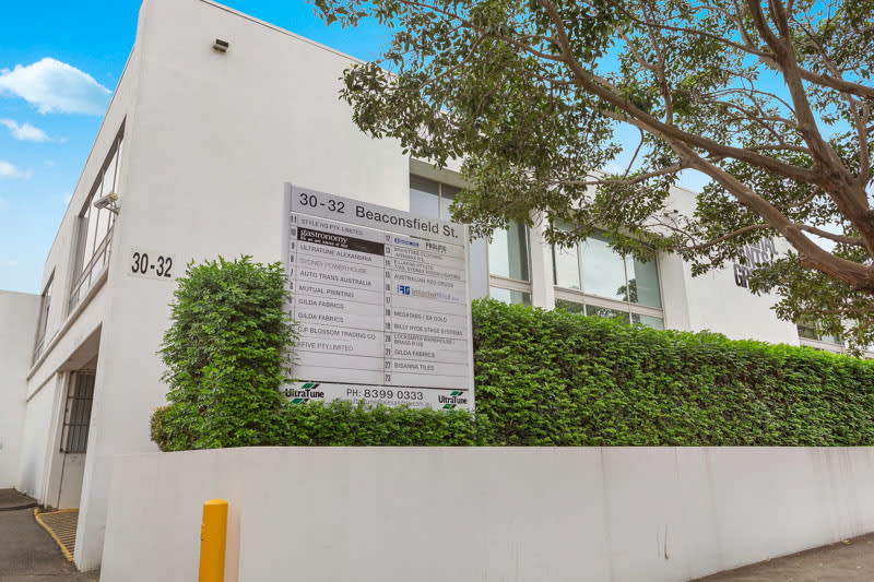 Click to view all images 13/30-32 Beaconsfield Street Alexandria NSW 2015 - Image 2