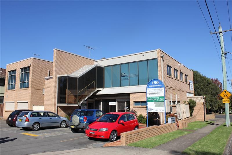Click to view all images Suite 3/150 Lindesay Street Campbelltown NSW 2560 - Image 1